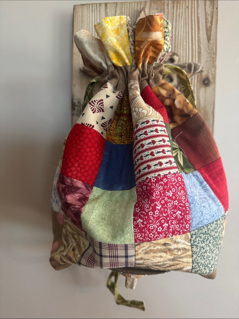Patchwork Drawstring Tote Bag in Multicolor - Picture 5 of 6